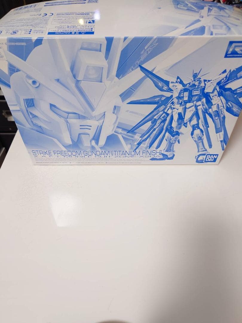 【未組立】RG 1/144 ストライクフリーダムガンダム チタニウム※内袋未開封