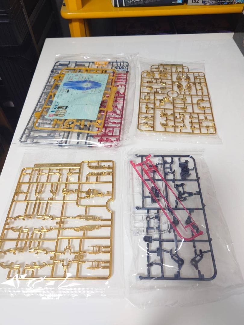 【未組立】RG 1/144 ストライクフリーダムガンダム チタニウム※内袋未開封