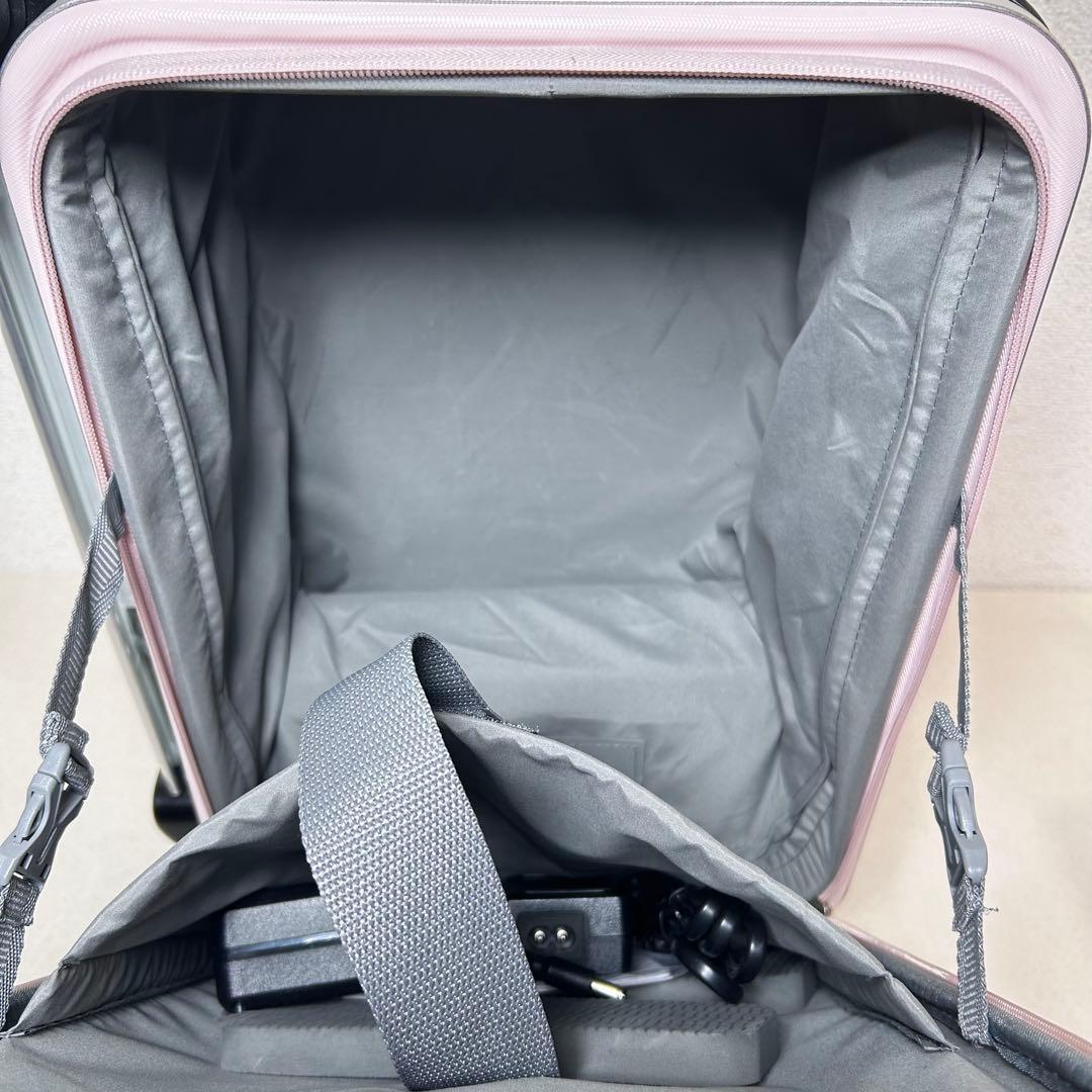 【美品】乗れるスーツケース　Airwheel SE3S ピンク(正規品)