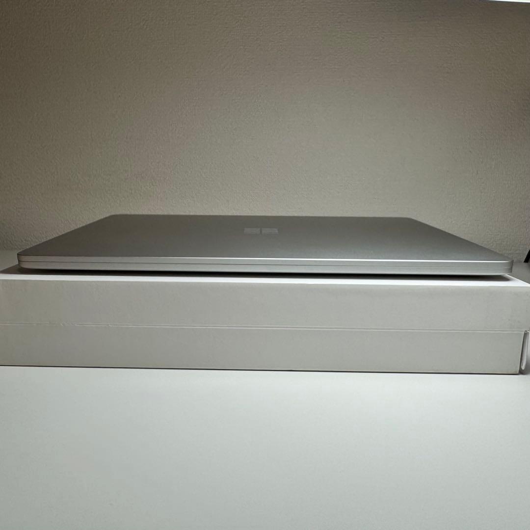 Surface Laptop 7 【16GBメモリ／256GB SSD】