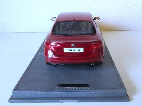 ねこさん専用 BBR (1/18) アルファロメオ Giulia Veloce