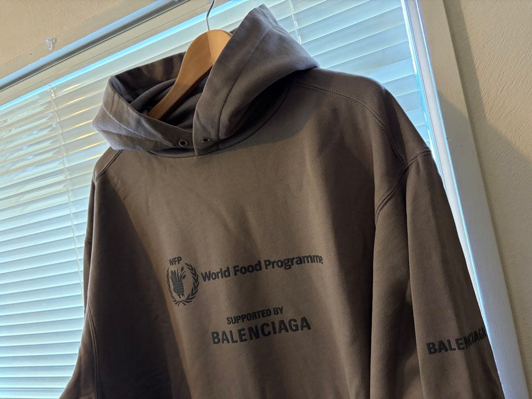 BALENCIAGA バレンシアガ パーカー フーディー