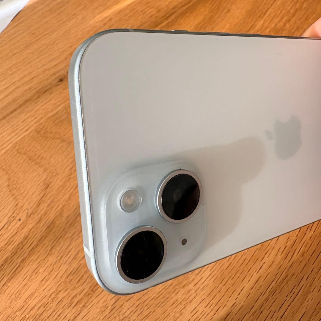 iPhone 15 256GB ブルー SIMフリー　美品