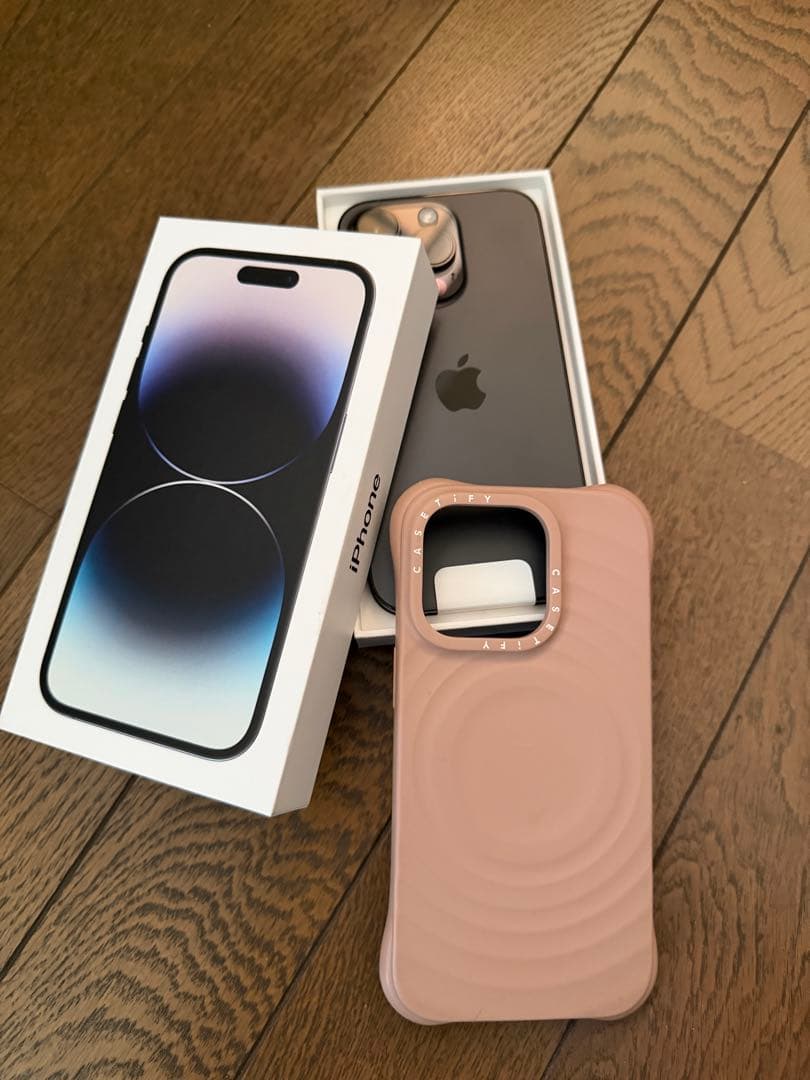 iPhone 14 Pro 512GB ブラック Casetifyケース付き