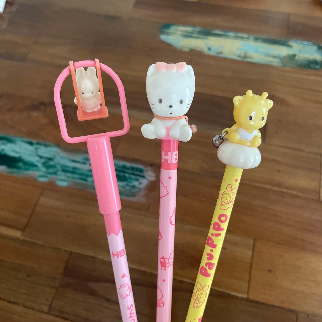 か*ん様 昭和レトロ希少サンリオキャラクター付き鉛筆3本セット
