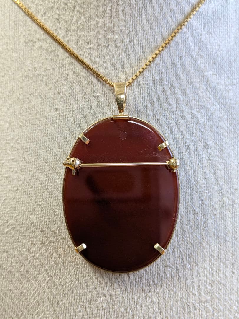 メノウインタリオ 18金カメオブローチ兼ペンダントトップ