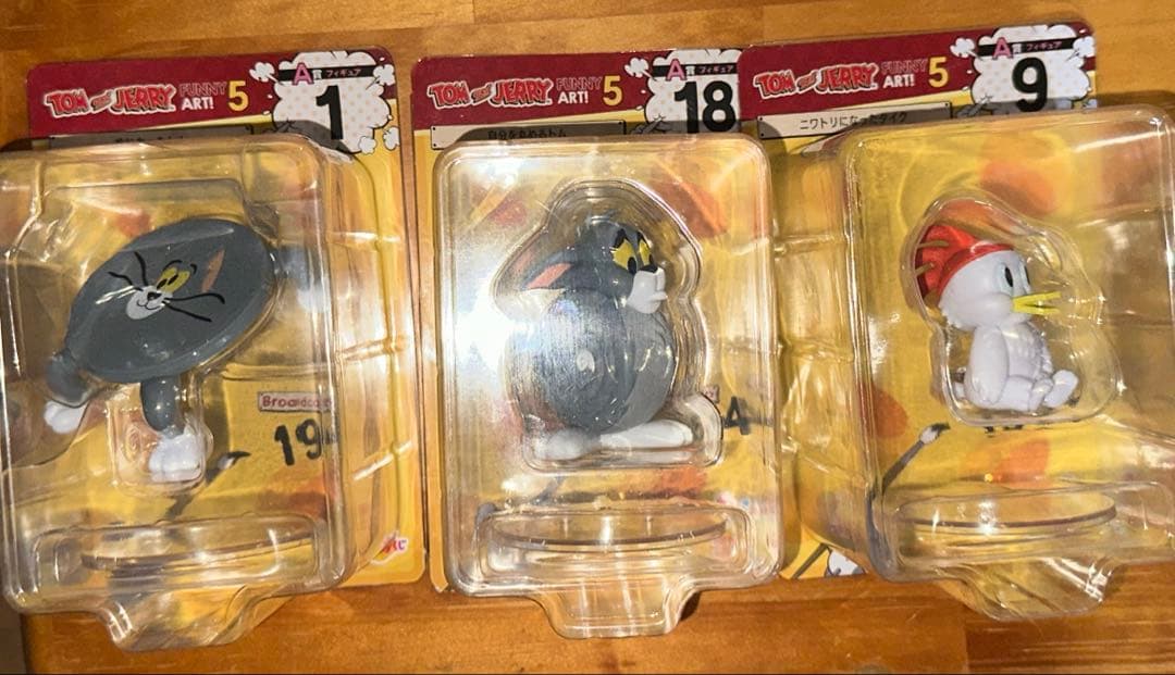 ボ*チ様 トムとジェリー 一番くじ ファニーアート A賞 1 8 9 10 15