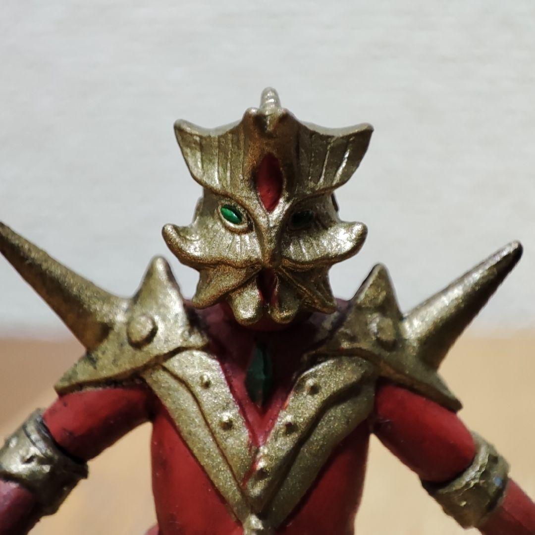 ウルトラ怪獣戯画　銀河に散った5つの星　フィギュア　食玩　バンダイ　ジオラマ