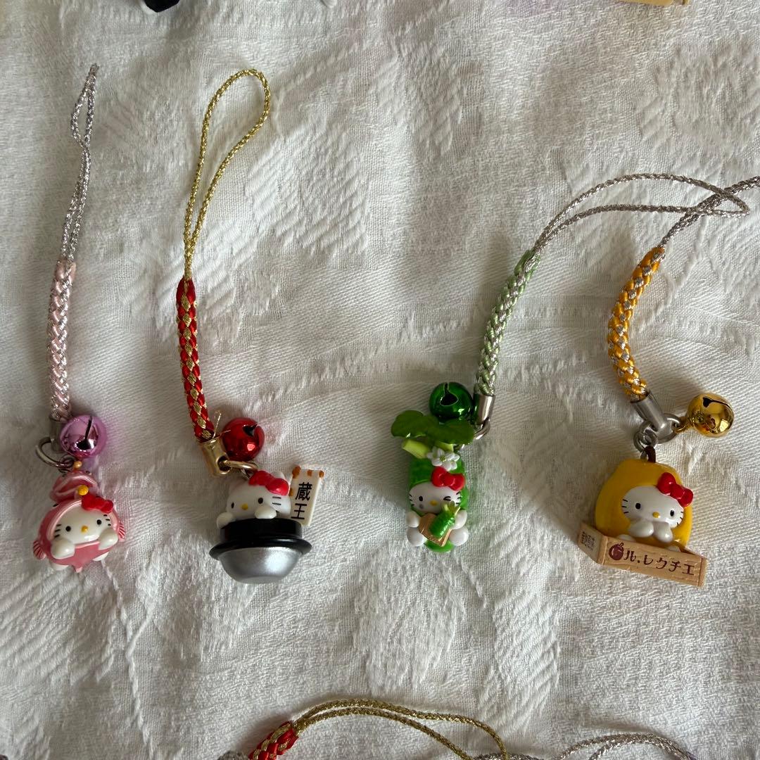 R*O様 ハローキティ　ご当地キティ　ストラップ　キーホルダー　チャーム　根付