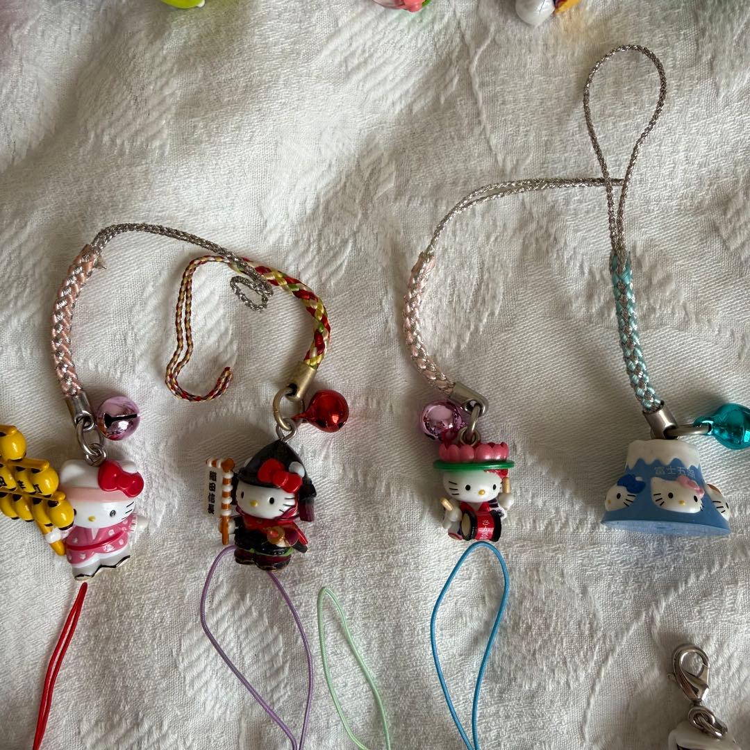 R*O様 ハローキティ　ご当地キティ　ストラップ　キーホルダー　チャーム　根付