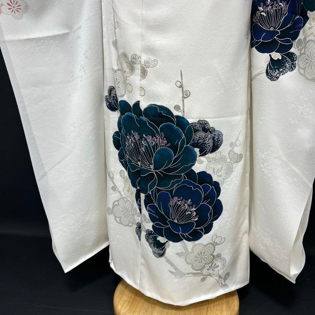 8/17迄　白地のクールな青緑色の梅の振袖フルセット