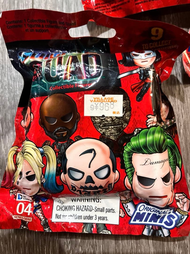 Suicide Squad スーサイドスクワッド　コレクタブルフィギュア 17個