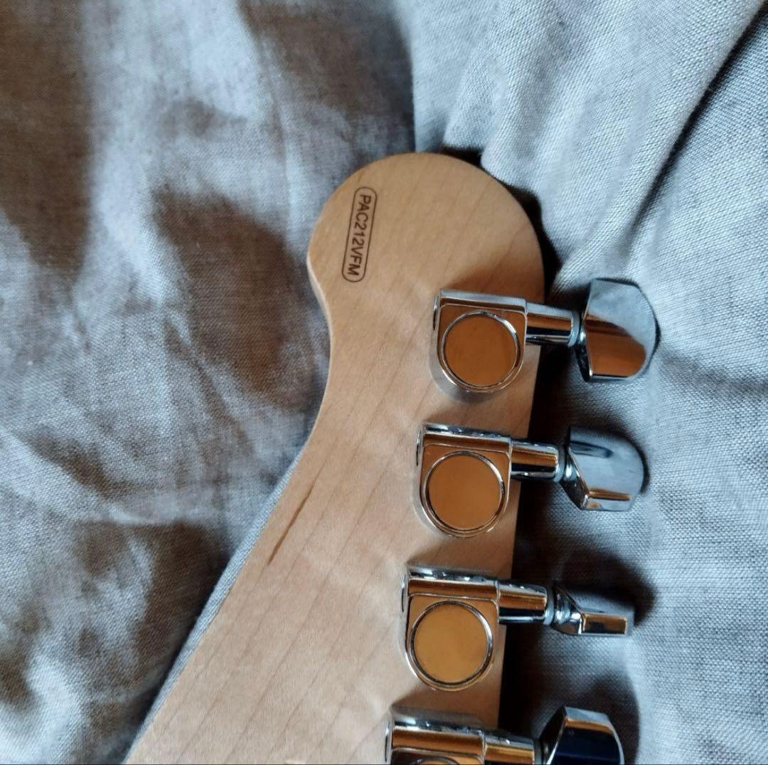 YAMAHA PACIFICA 212VFM ヤマハのパシフィカ、弾きやすいです