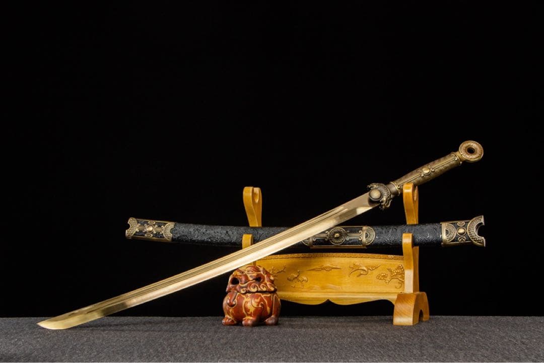 聖金繍 刀装具 日本刀 武具 鑑賞刀 居合刀 模造刀 舞踊刀