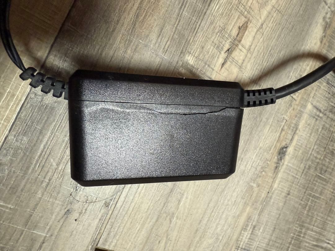 LINE 6 M9 Stompbox Modeler(ジャンク)