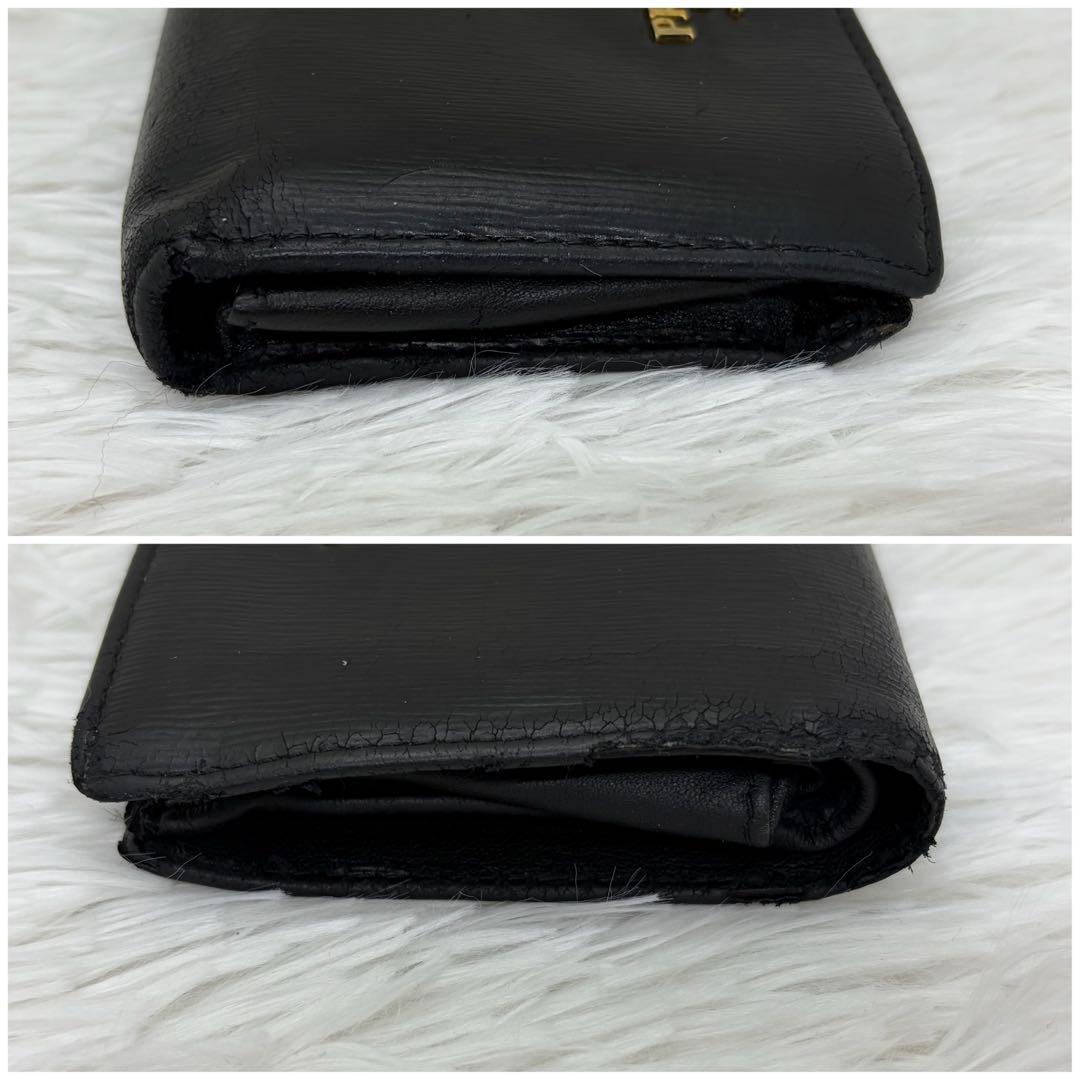 高級✨️プラダ 二つ折り財布 レザー サフィアーノ 黒 ゴールド金具