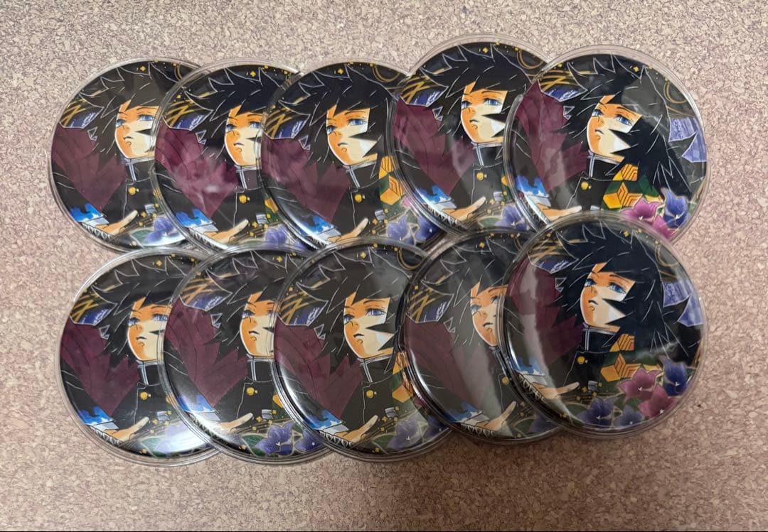 鬼滅の刃 コレクション缶バッジ 4弾 義勇