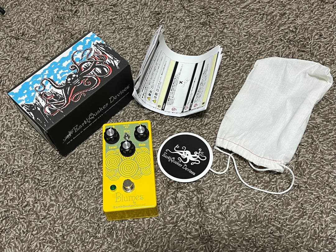 ベース EarthQuaker Devices / Blumes