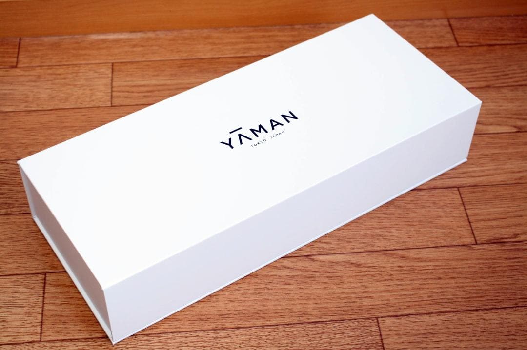 【新品未使用・2025年発売】ヤーマン リフトドライヤー スマート〈ホワイト〉