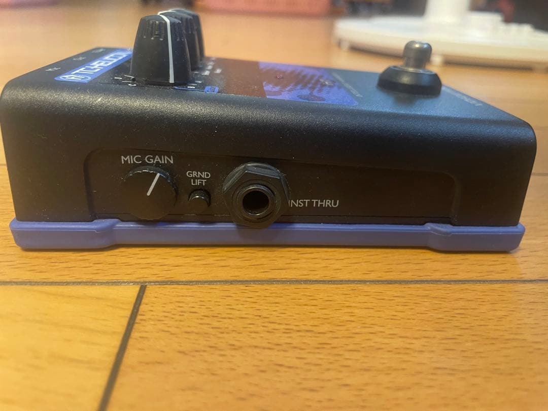 ギター TC-HELICON Voicetone H1