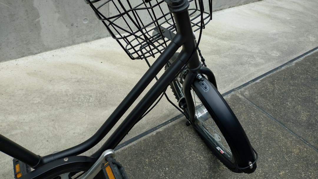 ★ブリヂストン　自転車　ベガス　ブラック　3段変速　20インチ