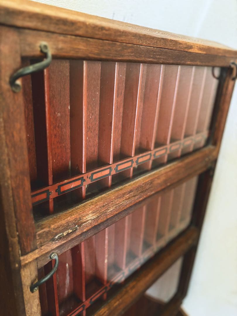 アンティーク ガラス ショーケース キャビネット 什器 ディスプレイ