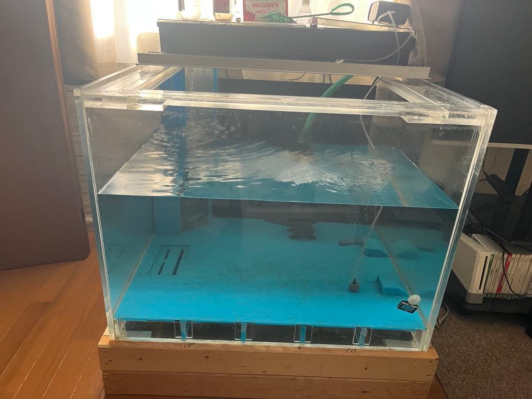 アクリル水槽 85×85×65