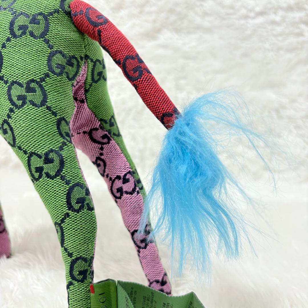 GUCCI グッチ デコラティブ キリン GG柄 ぬいぐるみ グリーン