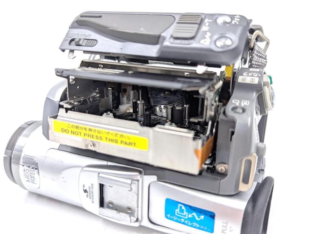 miniDVのダビングに！ Canon ビデオカメラ DM-FV M100