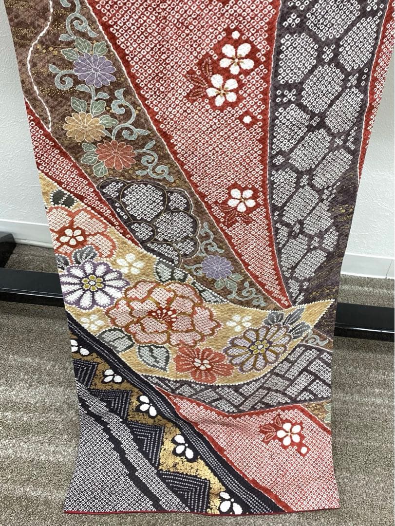 振袖 豪華 絞り染 金駒 金彩 ふくれ織紋意匠 身丈169cm パールトーン加工