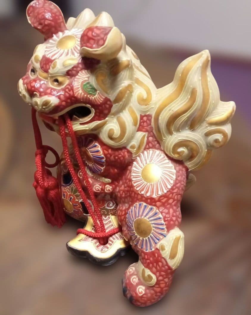 九谷焼　打出の小槌のり獅子