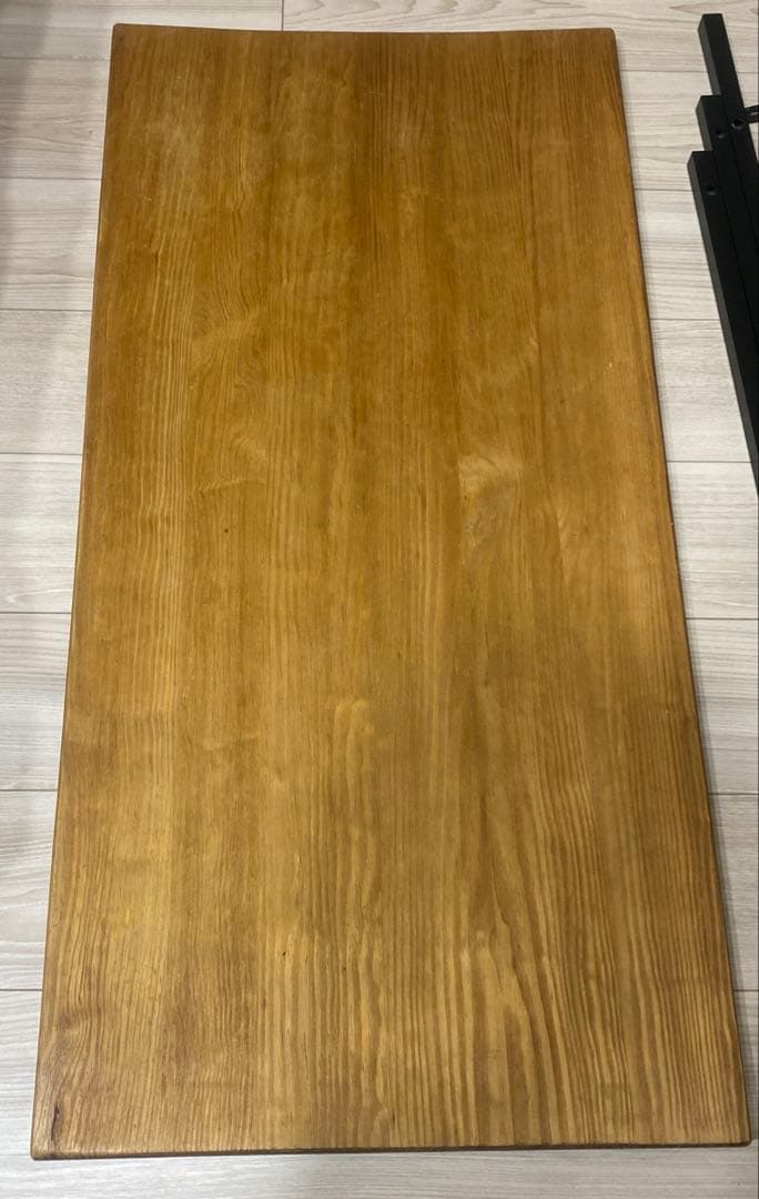 エアリゾーム　ルイス　Lewis ローテーブル