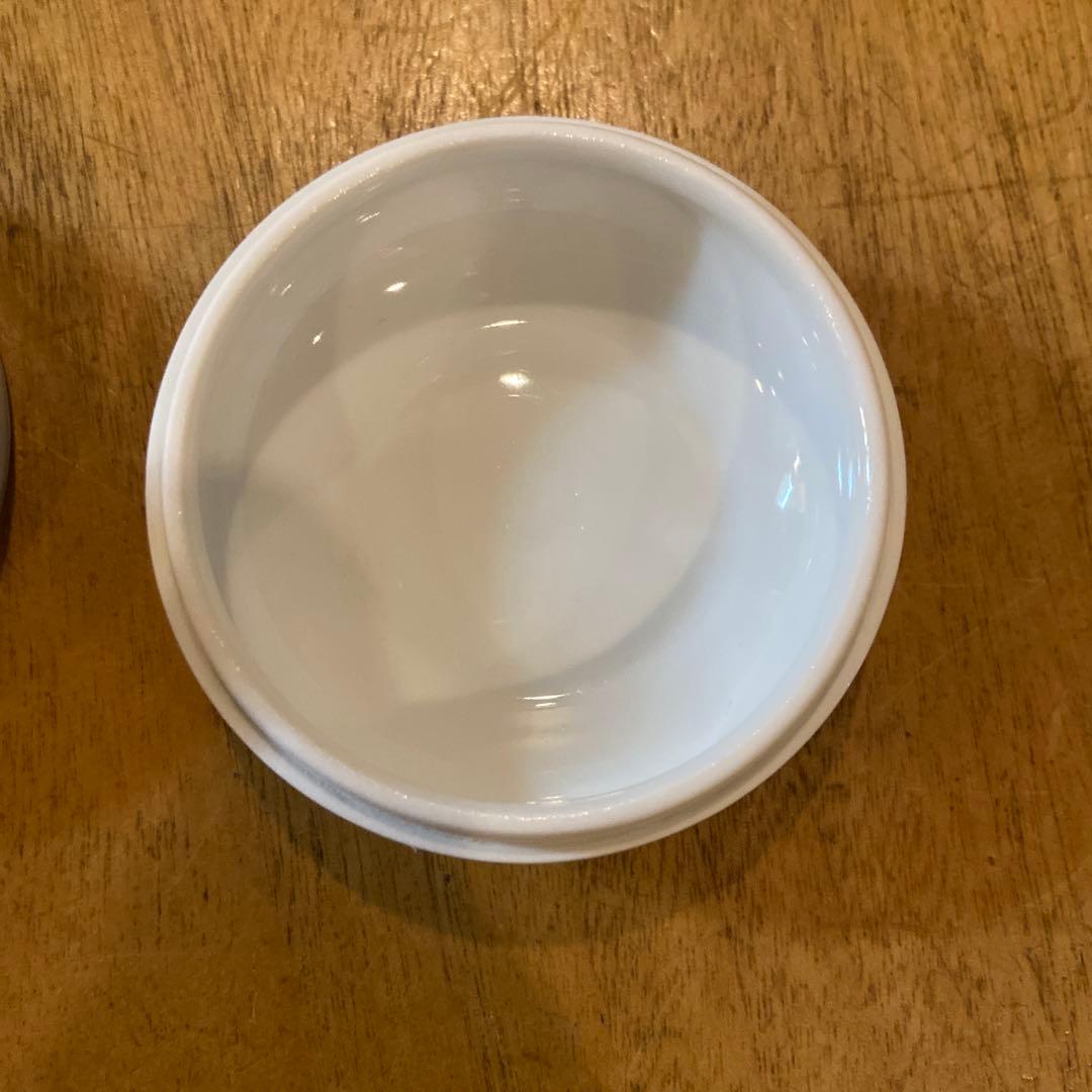 三河内焼　平戸紅山作　透かし彫り水晶獅子香合