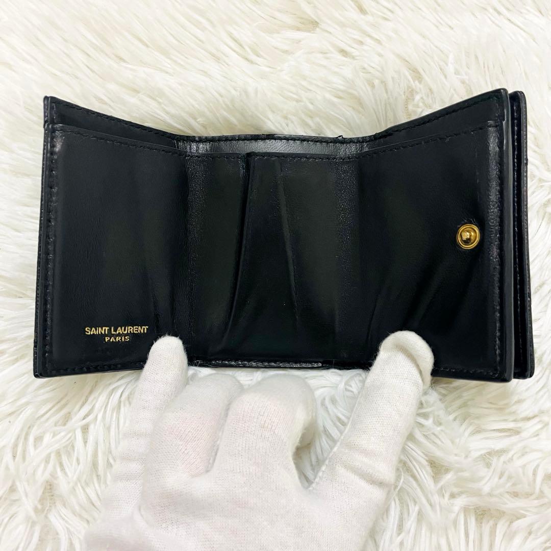極美✨サンローラン 三つ折り財布 Vステッチ カサンドラ レザー 黒 オリガミ