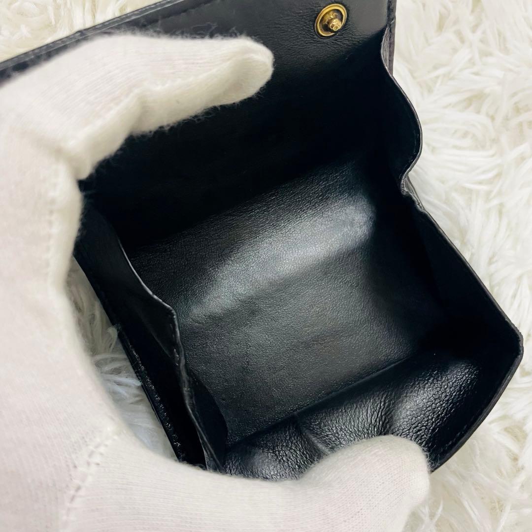 極美✨サンローラン 三つ折り財布 Vステッチ カサンドラ レザー 黒 オリガミ