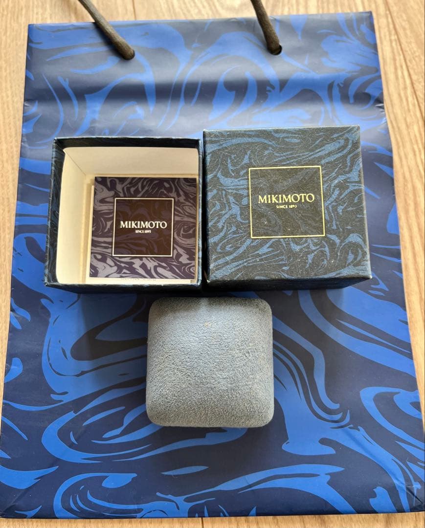 R*u様 MIKIMOTO 真珠 スタッドピアス 約8mm