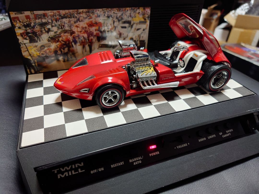 ミニカー HotWheels LEGENDS TO LIFE Twin Mill 1/24