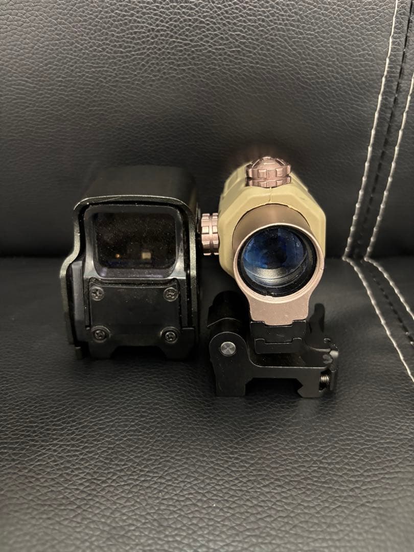 EOTech ホロサイト(電池付き)／G33ブースター　マグニファイアSet