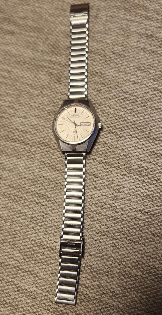 SEIKOキングクォーツ　絹目格子文字盤　0853-8035　1976製　可動品