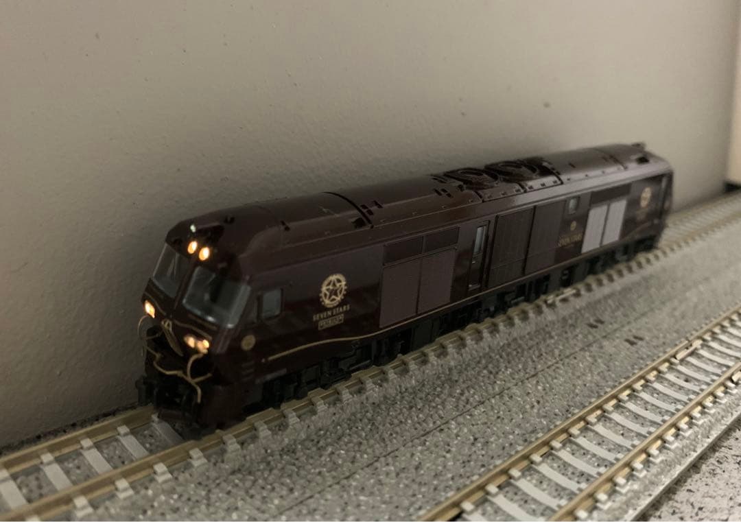 Nゲージ　KATO クルーズトレイン ななつ星 in 九州