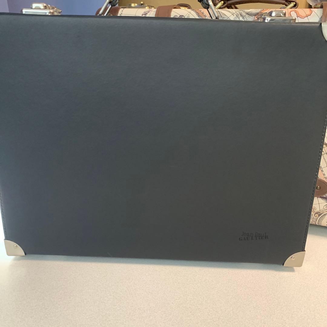 美品　ジャンポールゴルチエ アタッシュケース