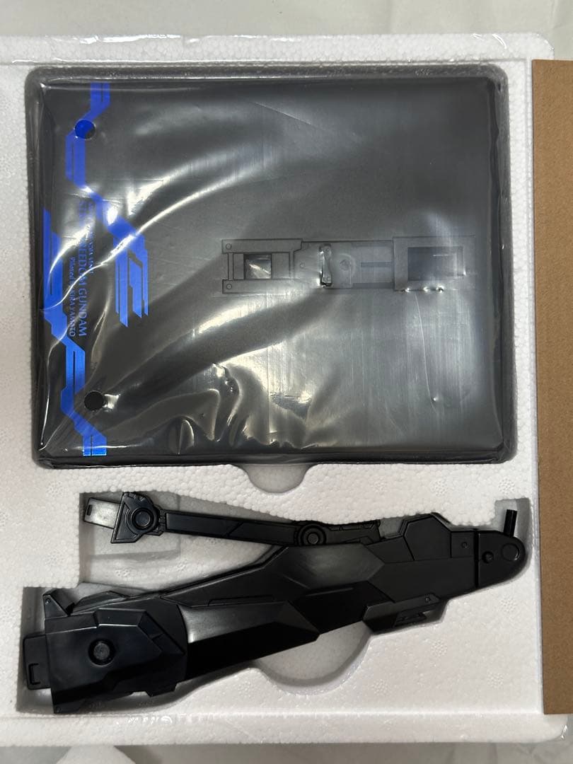 メタルビルド L BUILD ストライクフリーダム2024 光の翼セット