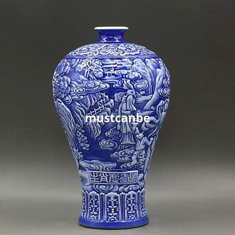 清乾隆藍地に彫られた十二支人物紋梅瓶 景徳鎮 装飾品 現代工芸品美術品 置物