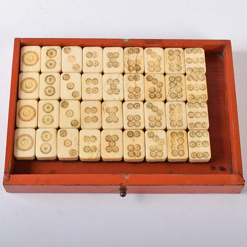 中国　竹嵌　骨牌　背竹牌　麻雀牌　花鳥文蒔絵朱塗箱付　D　8707