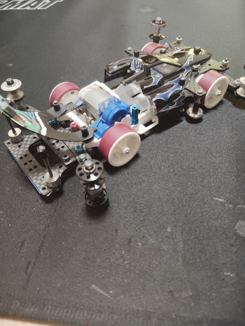 ミニ四駆 スーパー2シャーシ 完成品