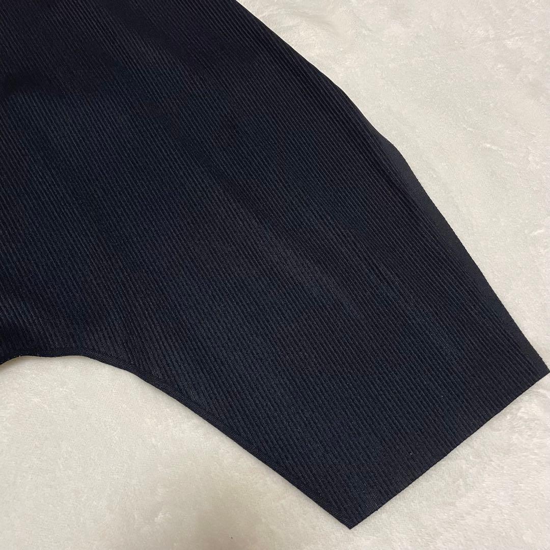 プリーツプリーズ イッセイミヤケ サルエルパンツ　ブラック