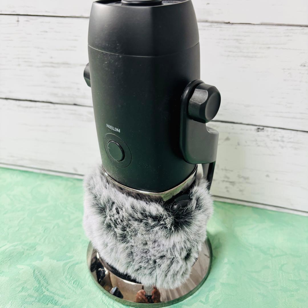 Blue Yetix フラグシップUSBコンデンサーマイク　専用箱付　ブラック