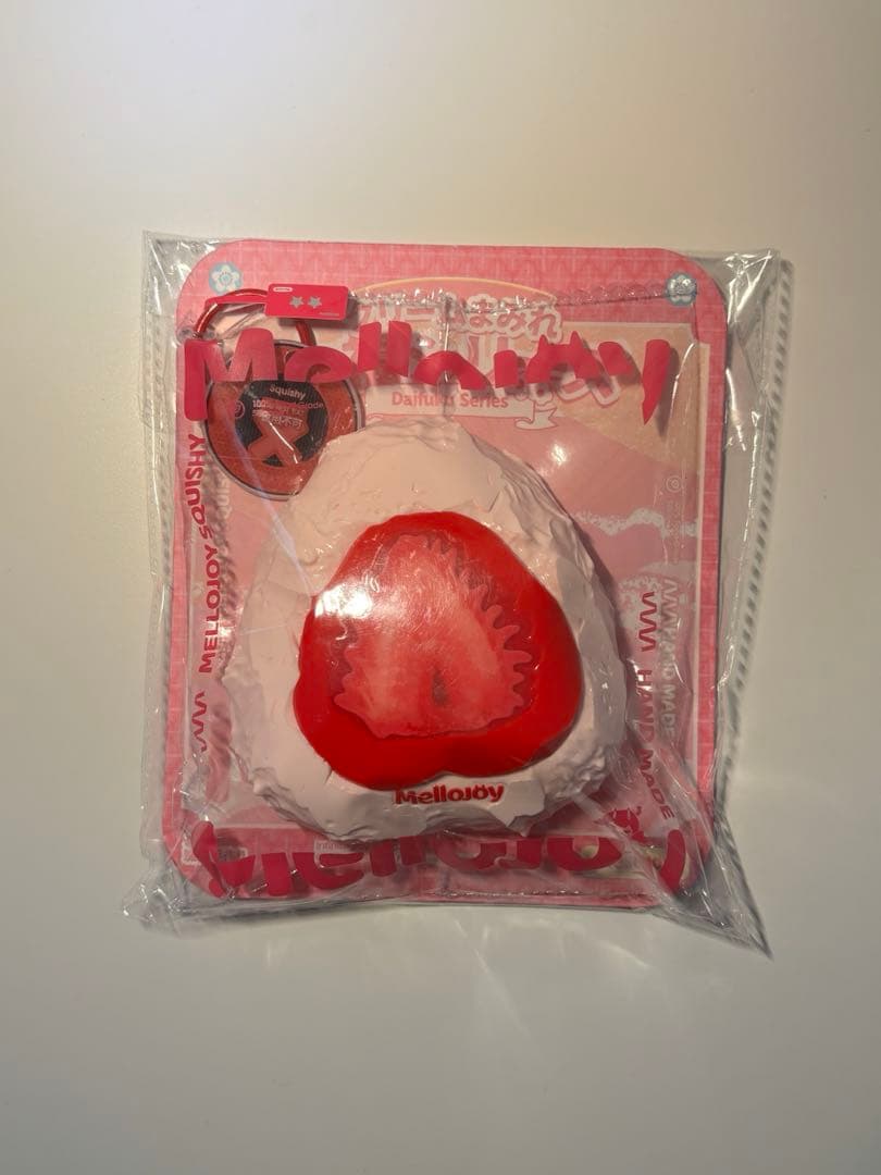 新品未開封 メロジョイ クリームまみれ大福 いちご レア