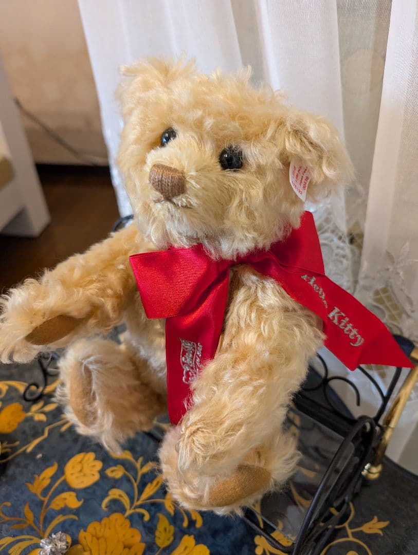 Steiff　ハローキティ・ベア II (2005年) キティちゃんのマスク付き