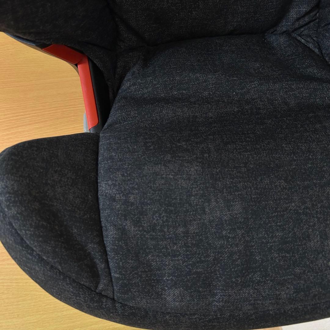 マキシコシ ロディフィックス ジュニアシート RodiFix